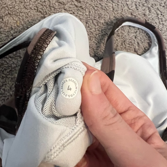 Lululemon camouflage aligned tank - Picture 5 of 7